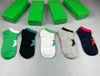 Godkvalitetsdesigner Män och kvinnor Sportstrumpor Fem Luxurys Sport Winter Mesh Letter Printing Brand Cotton Woman Socks With Box