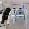 Herrenjacken Designer Parkas Frauen Daunenmantel Mode Kurzer Pravda-Stil Schlankes Korsett Dickes Outfit Windjacke Tasche Übergroße Dame Warme Mäntel Größe OD2D