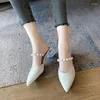 Pantoufles Lucyever chaîne perle été femmes 2023 talons transparents chaussures femme solide couverture orteil carré talon Zapatos Para Mujer