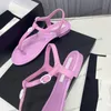 Womens Lambskin Flip Flops Sandals Thong Low Flat Heels Slippers Adjustable Ankle Buckle Slide Designer Outdoor Beach Shoe Luxurys8826757