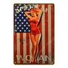 Retro Pin Up Girls With Beer Art Painting Wine Coffee Metal Sinais para Pub Bar Cafe Casino Decoração Sexy Lady Lady Vintage Poster de metal personalizado Tamanho 30x20cm W02