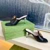 2023 Estate G Blondie Sandali di lusso Designer donna Infradito Pantofola Moda Scivoli in vera pelle Catena di metallo Scarpe casual da donna 032