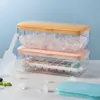 Nouveau moule à glace en silicone et boîte de rangement 2 en 1 bac à glaçons faisant la boîte de moules fabricant accessoires de cuisine appareil outils pour la maison