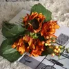 Couronnes de fleurs décoratives 1 bouquet 4pcs automne soie tournesols artificiels bricolage branche pour la maison mariage automne décoration faux plastique tige Su