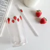 Verres à vin 210 ml fraise mignon verre tasse avec paille créatif Transparent eau étudiant lait résistant à la chaleur Drinkware