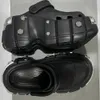 Женские мужские жесткие крокодильные сандалии в черной специальной тапочке для знаменитых дизайнеров сандалий пляж бассейн. Случайный модный панк-стиль пена туфли Slippers Sandal Size35-46