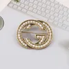 Fashion Collection 2023 New Luxury High Quality Fashion Jewelry for French diamond incrusted double new ins personnalisé polyvalent Broche Broche vêtements de luxe