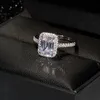 Alyans Emerald Cut 2ct Lab Diamond Ring Gelin Setleri Gerçek 925 STERLING SilverEngement Band Kadınlar Gem Takı 230303