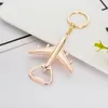 Aviar aeronaves Keychain Abridores de cerveja Plane formam cerveja Keyring Birthday Wedding Party Presente Chaves Chaves