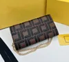 Moda tasarımcı omuz çantaları lüks bayan zincir çanta kabartmalı mektup orijinal deri crossbody orijinal bayanlar vintage zarf sling cüzdan #666