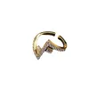 Factory por atacado 2023 Novas jóias de moda de alta qualidade de luxo para strass em bronze em bronze premium aberto pequeno design versátil anel