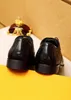 2023 män klädskor äkta läder loafers herrar brudgum varumärke affärsfest bröllop oxfords casual utomhuslägenheter storlek 38-45
