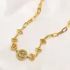 Collana in acciaio al titanio con diamanti antichi intarsiati Combinazione di bracciali personalità femminile esagerato Ornamento di lusso