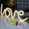 Decoração de festa Creative Love Shape Led Neon Light Wedding Wedding Day Lamp Sign Night Battery Powered