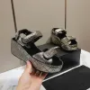 Een hoogwaardige damesplatform sandalen verbeterde etnische canvas mode zomer casual hoge hakken