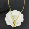 Collana designer Girls Original Women Letter Pendant Elegant Love 18K Gold Bangles Y Incision Chain Fashion Jewelry Lady Party