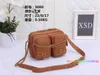 Kvinnor CC Dubbel Zip Pocket Kameraväska Kanalkedja Handväska Myntväska Canvas Naturlig rem mini Clutch Lyx Designer Klassisk axel Crossbody-väska Cosure