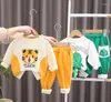 Kläder sätter lyxdesigner Kidsspårsräkter för baby pojke kläder tiger tryckt långärmad skjorta toppar och byxor casual barn sportkläder