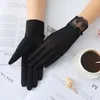 Cinq doigts gants été femmes UV crème solaire court écran solaire perle fleurs arc mince soie dentelle toucher viscose conduite J54