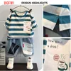 Giyim Setleri 3-10y Boy Boy Yaz Çocuk Kıyafetleri Capri Pantolon Kısa Kollu Takım Şık Stripe T-Shirt Denim Şort-Satın Alın