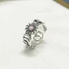 2023 Новые роскошные высококачественные модные ювелирные изделия для серебряной ромашки цветочный цветок двойной розовый кольцо кольца хип -хоп ins тренд высокая версия