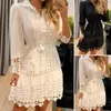 Vestidos casuales Cuello vuelto Manga larga Jersey de un solo pecho Vestido de mujer Ahueca hacia fuera la forma floral Camisa corta Ropa femenina Casual