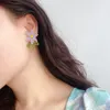 Boucles d'oreilles à clous en acrylique pour femmes, bijoux à la mode, fleur perlée, exagéré, doux, vente en gros