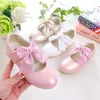 Chaussures Plates Grands Enfants École En Cuir Pour Filles De Fleur Blanc Or Designer Fête De Mariage Danse Princesse 5 6 10 12 14 Ans