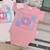 新しい生まれた赤ちゃんbebeプリントコットンロンパー0-2yロンパーストッドルベビーボディスーツ小売新生服ベビー服キッズジャンプスーツ服0-24ヶ月ホワイトピンク