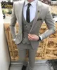 Mäns kostymer Män passar Slim Fit 3 -stycken Gray Casual Prom Tuxedos Groom Peaked Lapel Business For Wedding 2023 (Blazer Vest Pant)