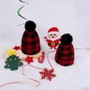 il cappello lavorato a maglia genitore-figlio con palline di lana invernale può essere personalizzato in piccoli lotti Cappelli caldi natalizi regalo di Natale