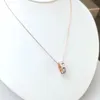 BUIGARI Collana di design con pendente in osso di serpente per donna con diamanti incastonati gemme Placcato in oro 18K riproduzioni ufficiali regalo di anniversario di moda di lusso 002