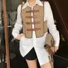 女性用ジャクードレター騎士団女性のための騎士のベストノースリーブジャケットファッションデザイナーベストコートb131