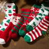 Женские носки теплые с печатным японским стилем красная белая мода средняя трубка милая смешная лоська женщина хараджуку Рождественское веселье kawaii дерево