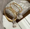 Ear Cuff Classical Court Pearl Elegante vrouwen Oorbellen Grote hoepel Paar Prachtige sieraden 230306