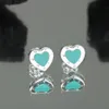 Koreanska mini Simple Sweet Heart Stud Earrings Luxury Brand Classic ljusblå rostfritt stål Silverörhängen öronringar smycken