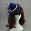 Cappelli a tesa avara E JUE SHUNG Cappelli di piume a rete da sposa Cappelli da sposa a rete a gabbia per uccelli bianchi rossi neri Cappelli da sposa Fascinator da sposa Veli per il viso Perle Cappelli da sposa 230306