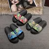 Sandaler xpay glider kvinnor sommar sandaler lyx läder stjärna blommor romerska tofflor utomhus icke-halk strandskor storlek 35-46 230306