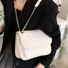 Evening Bags Chain Women's 2023 Fashionable Embroidered Line Stray Bag Texture Cross Square