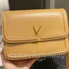 Kvinnors väska tofu väska kohud guld spänne mailman väska axel väska crossbody liten fyrkantig väska