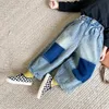 Jeans koreansk stil mode lapptäcke jeans pojkar mode lösa sand tvätt denim byxor 1-7y 230306