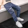 Jeans pojkar sned ficka jogger jeans baggy harem streetwear tonåring utomhus casual lastbyxor för barn 6 7 8 9 10 12 13 14 år byxor 230306