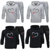 Survêtements pour hommes Couple Survêtement Je suis avec son imprimé Lover Sweat à capuche et pantalon 2 pièces Vêtements Hommes Sweatshirts Femmes Sweats à capuche Lover Fleece Suits 230306