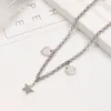 Luxury Necklace Designer Chain Chains Link Jewellery Heart Pendant Long Love Pendants Women Womens rostfritt stål Valentinsdag V2E3