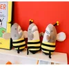 35 cm étrange requin abeille en peluche oreiller jouet poupées créatif requin poupée cadeau d'anniversaire en gros gratuit UPS ou DHL