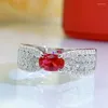 Cluster Rings 925 Sterling Silver Wheat Ear Hollow Out Ribbon Imitation Ruby Ring Conçu par une minorité féminine