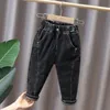 Jeans Designer Solid Color Jeans Pantalon en denim matelassé Toddler Boy Jeans Slim Casual Pantalon Automne Hiver Garçons Jeans Thermique Harem Pantalon 230306