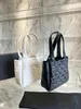 Modische Einkaufskorbtasche, großes Fassungsvermögen, Einkaufstasche, luxuriöse One-Shoulder-Tasche, Designer-Umhängetasche in Schwarz und Weiß
