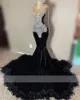 Velvo preto Vestido de baile de baile longo de veludo para garotas pretas 2023 Vestidos de festa de aniversário de cristal com miçangas penas