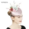 Gunstige rand hoeden satijn perzik mode bruid bruidshoed fascinator met bloemenhaaraccessoires prachtige vrouwen feest kopstuk dhow race millinery 230306